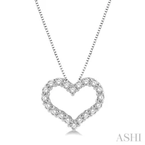 1/4 Ctw Heart Shape Round Cut Diamond Pendant With Chain in 14K White Gold