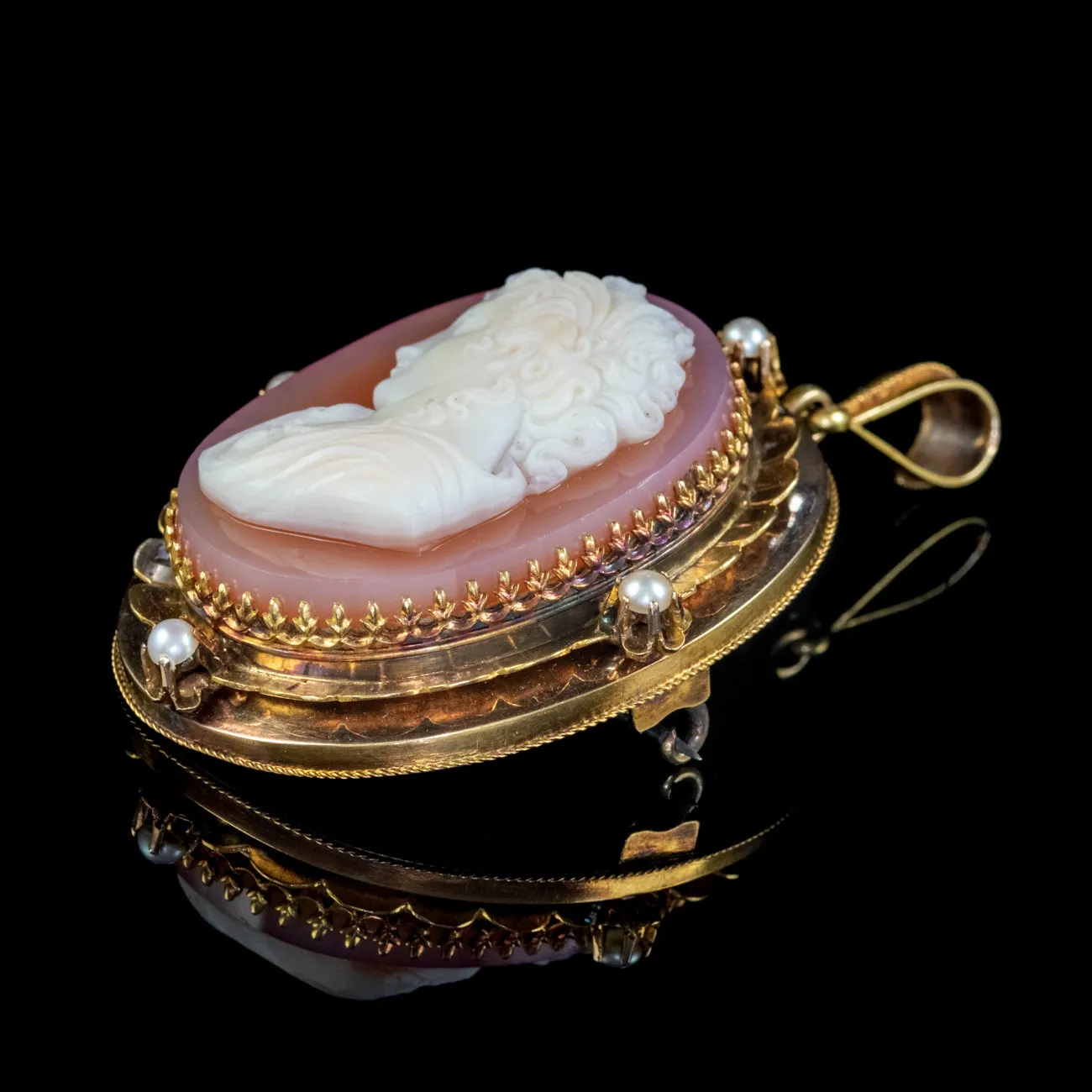 Antique Victorian Hardstone Cameo Pearl Brooch Pendant 18Ct Gold Circa 1860