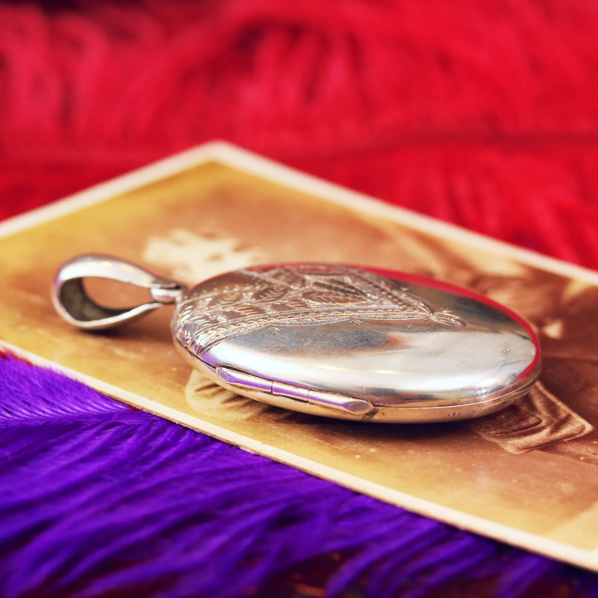 Beautiful Antique Victorian Silver Locket