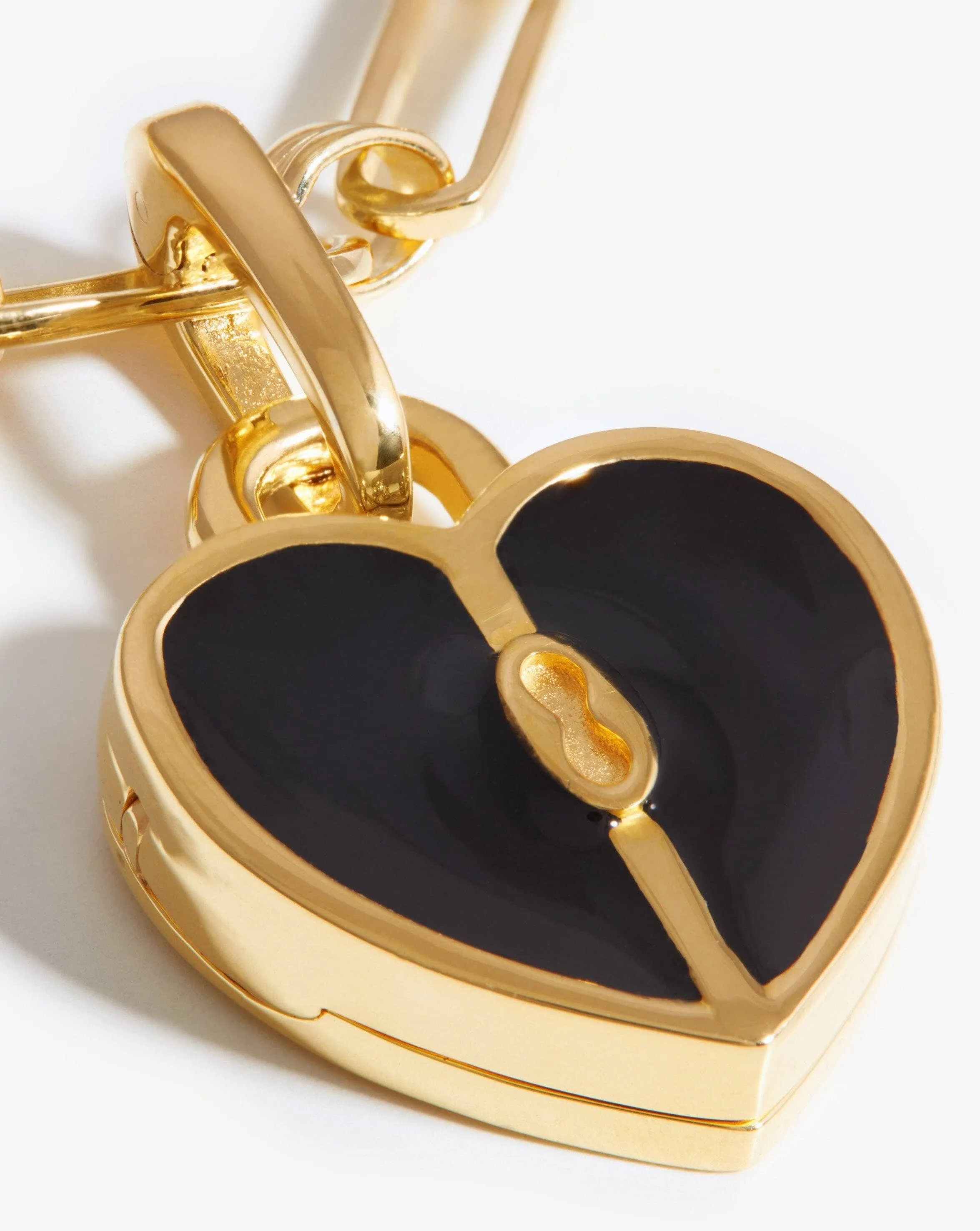 Engravable Heart Locket Aegis Chain Necklace | 18k Gold Plated