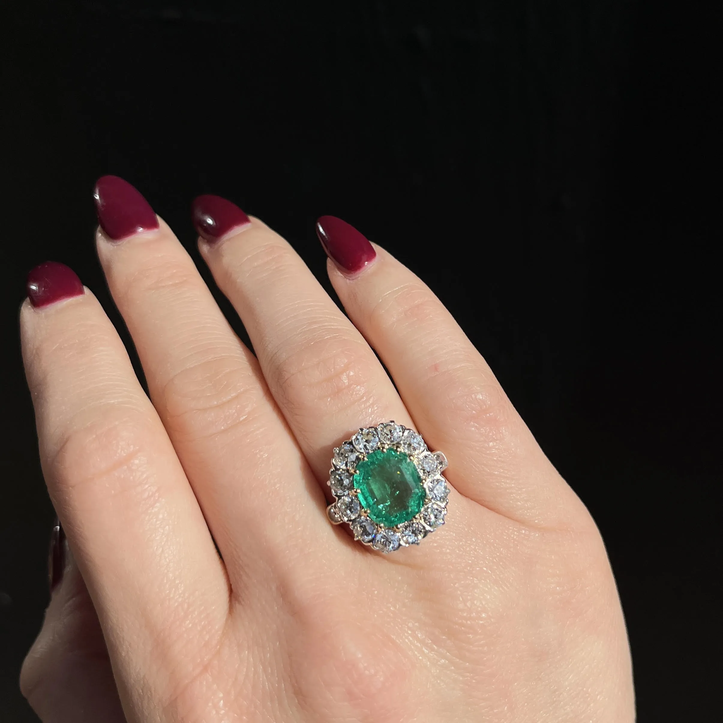 French Edwardian 3.67 Carat Colombian Emerald and Diamond Ring