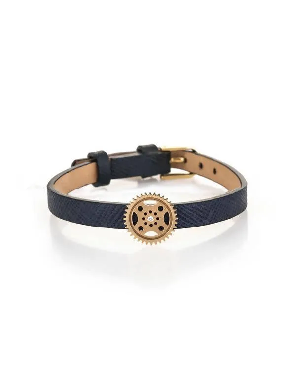 gold-uno-gear-leather-bracelet-gold-buckle - By Delcy