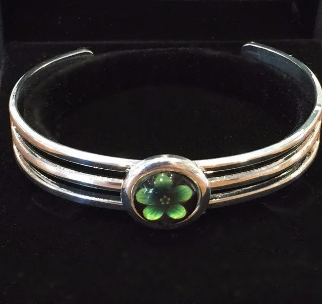 Green Violet Flower Bangle