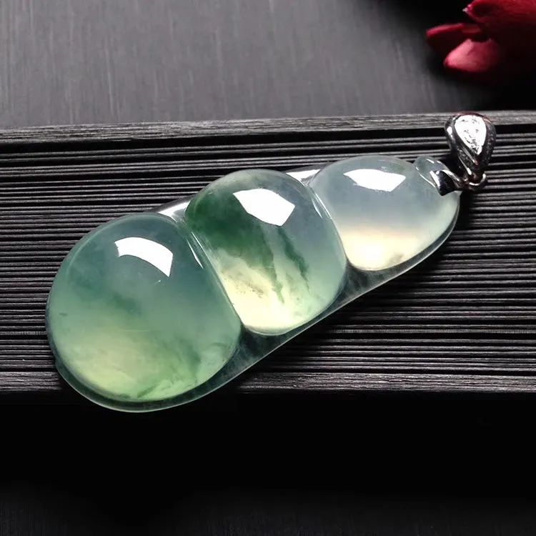 Natural Jade Pendant Jadeite Pendant PT504