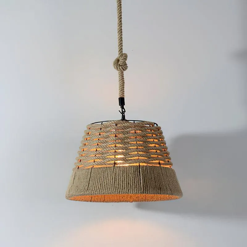 Retro Hemp Rope Exquisite Pendant Light