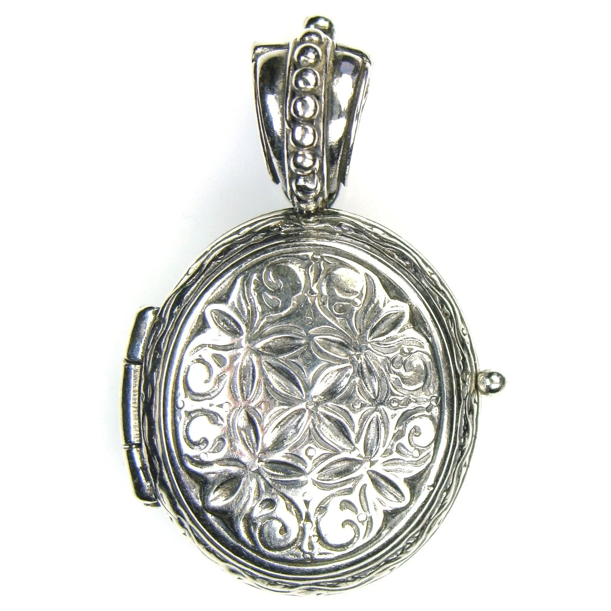 Silver Etched Floral Locket